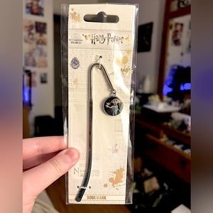 Official Harry Potter Dobby Metal Bookmark (Wizarding World merchandise)